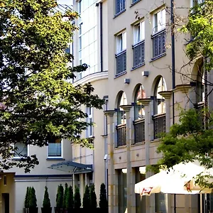 Mamaison Diana Hotel apartamentowy